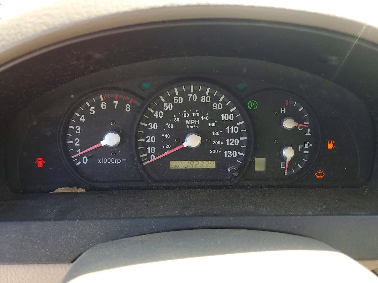 2005 KIA SORENTO