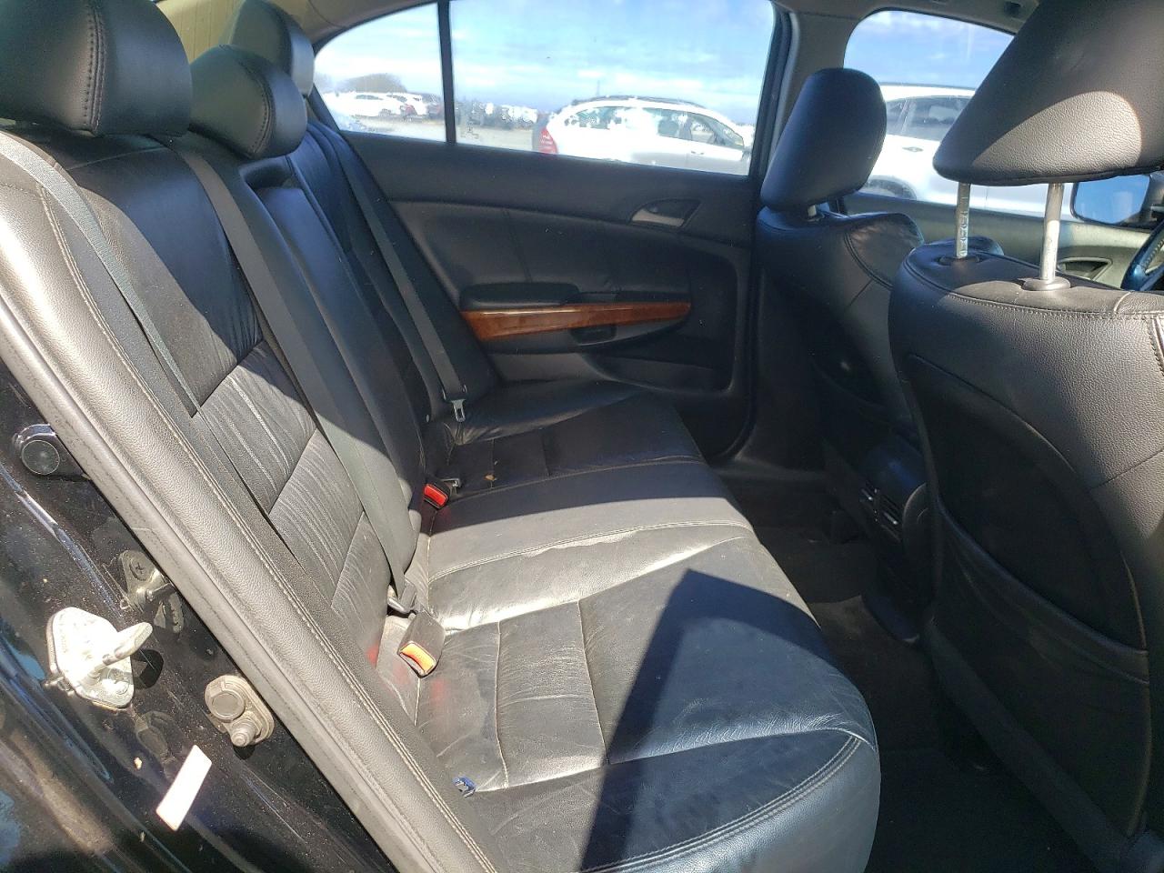 2011 HONDA ACCORD