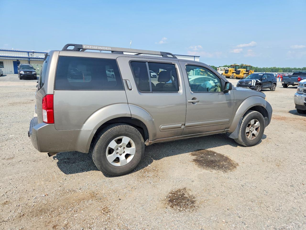 2005 NISSAN PATHFINDER