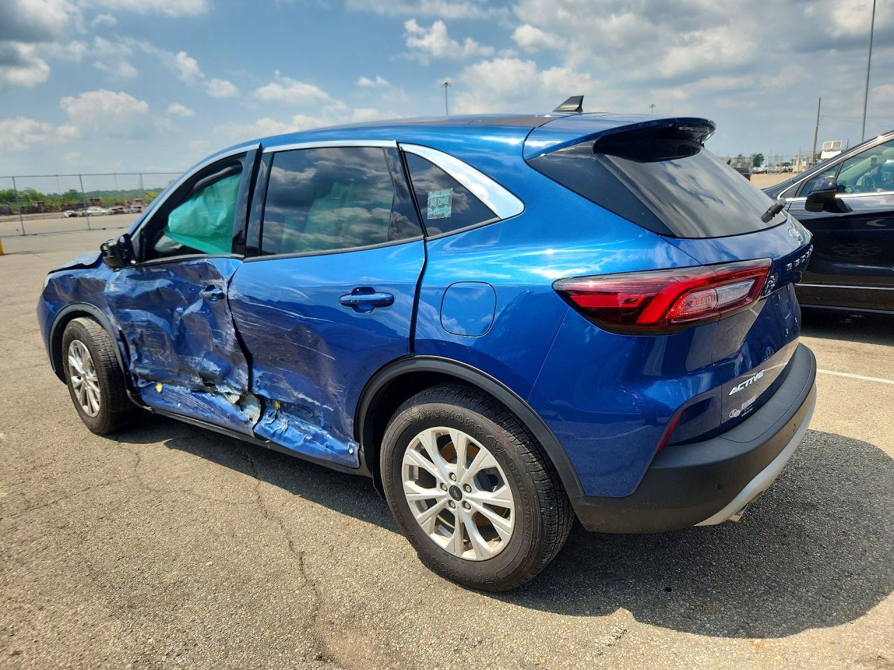2023 FORD ESCAPE
