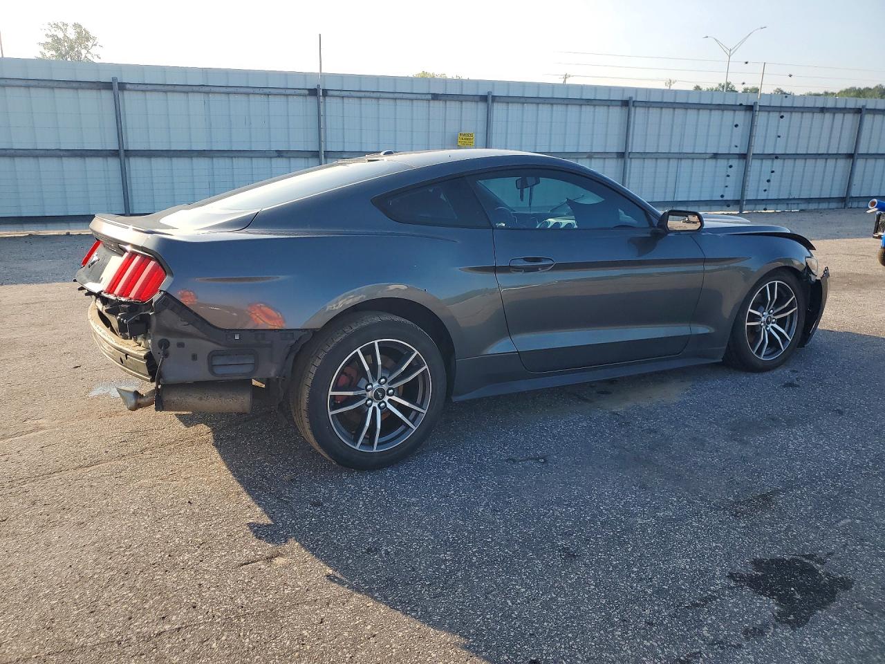 2017 FORD MUSTANG