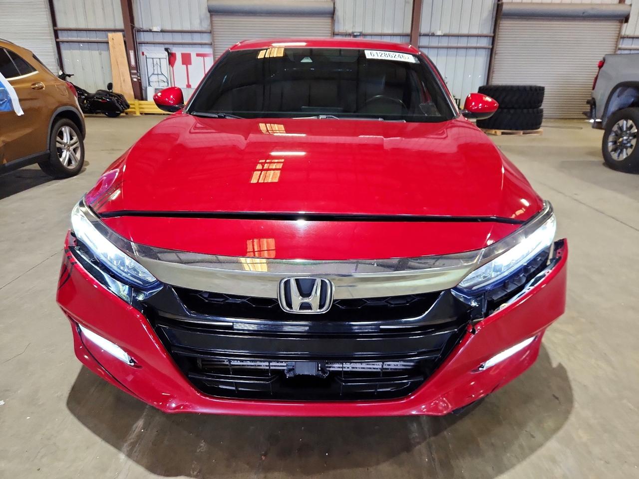 2018 HONDA ACCORD