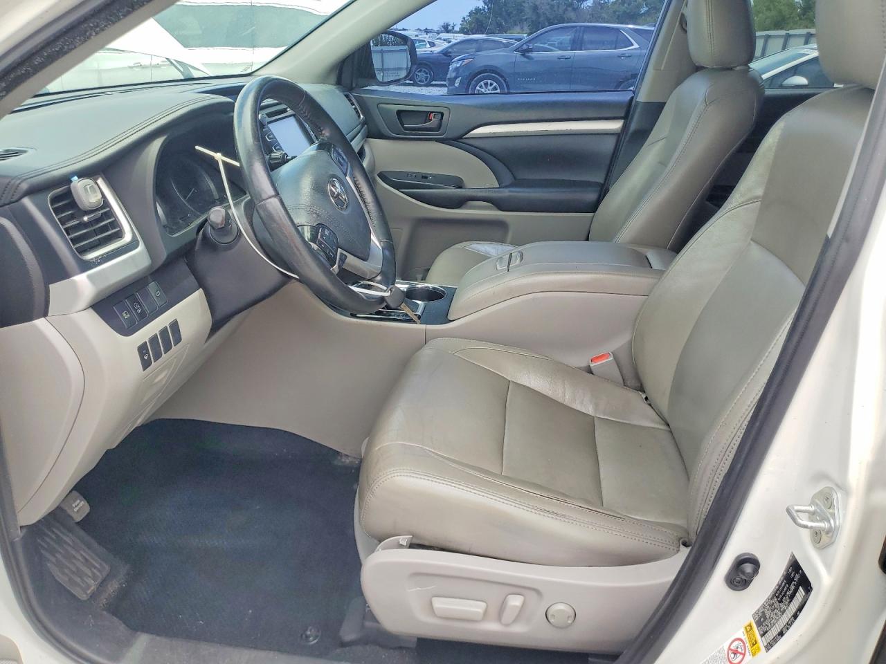 2019 TOYOTA HIGHLANDER