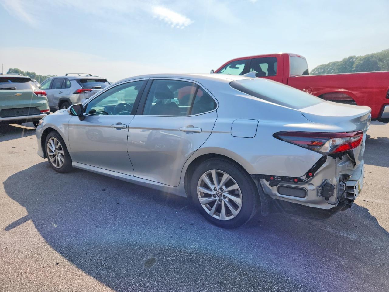 2023 TOYOTA CAMRY