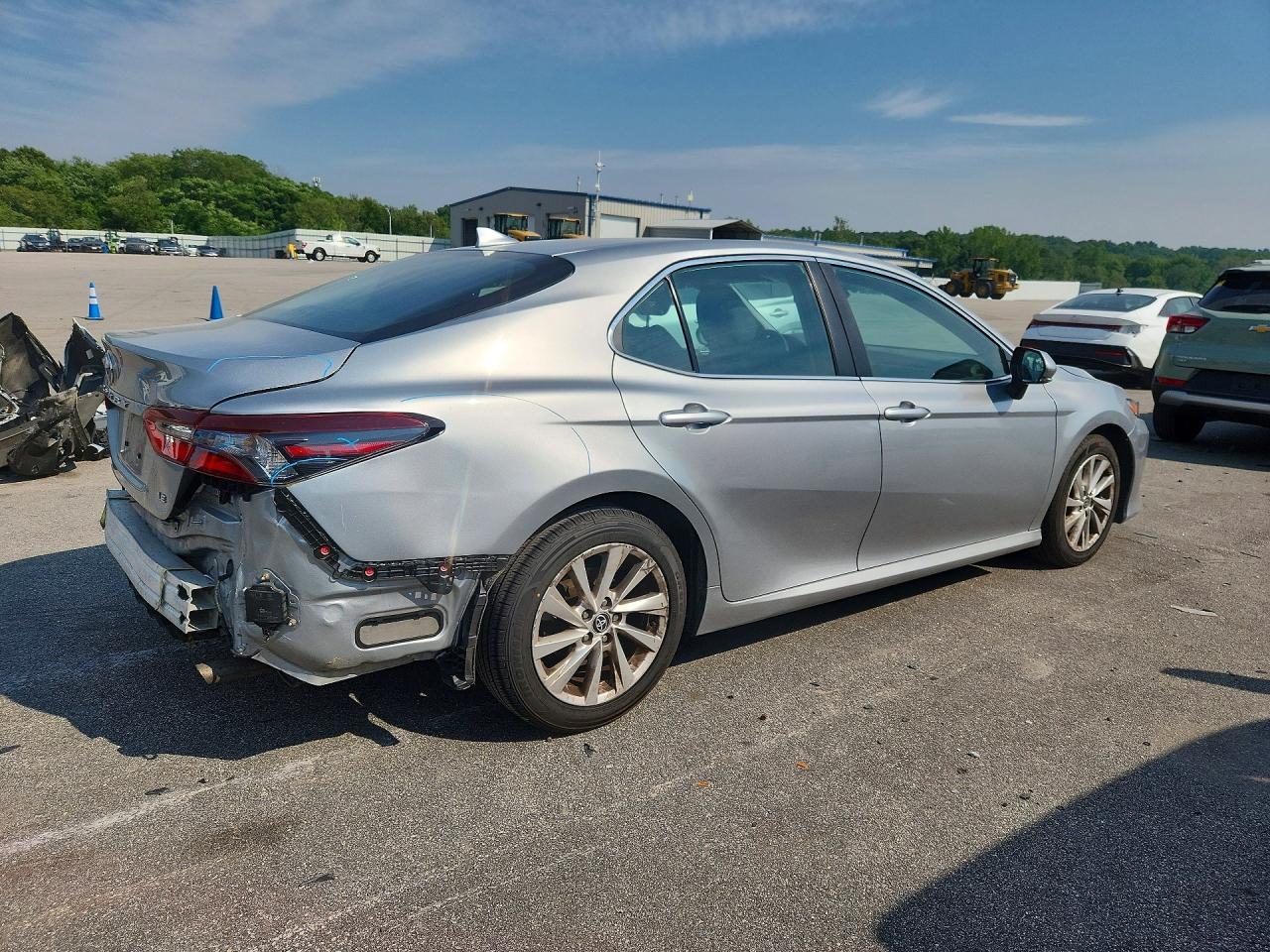 2023 TOYOTA CAMRY