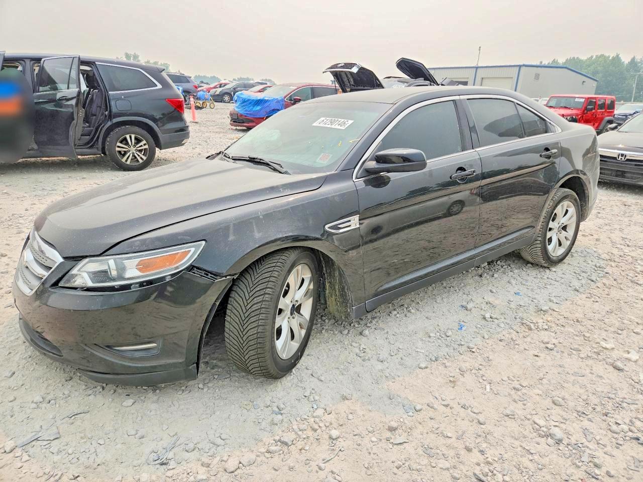 2011 FORD TAURUS