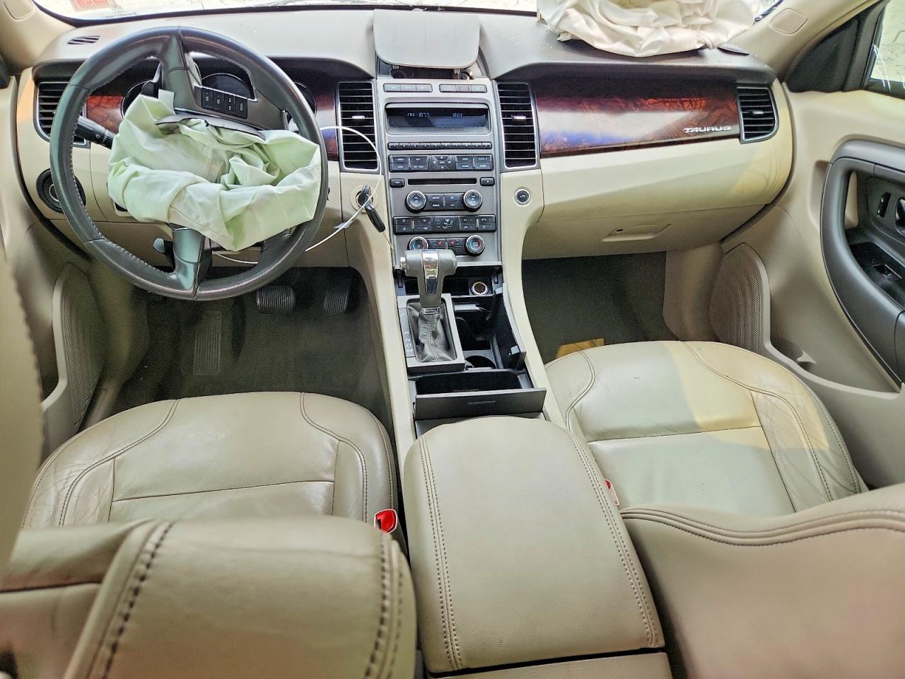 2011 FORD TAURUS