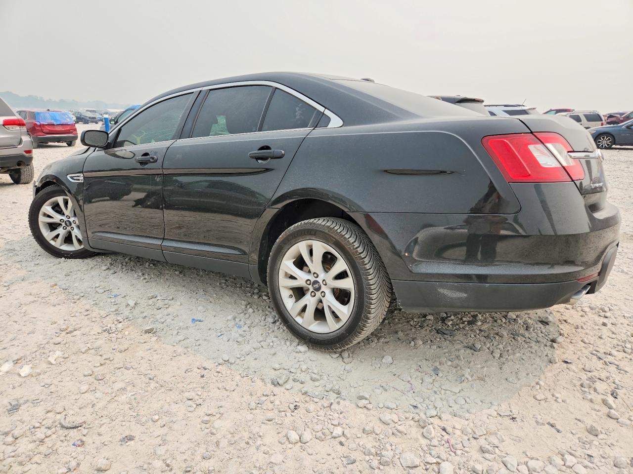 2011 FORD TAURUS