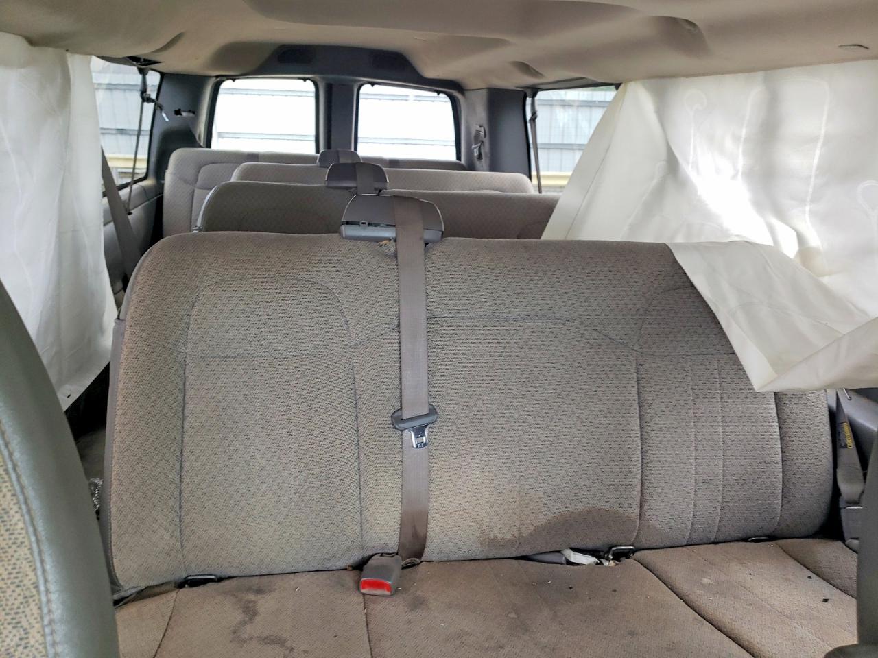 2010 CHEVROLET EXPRESS