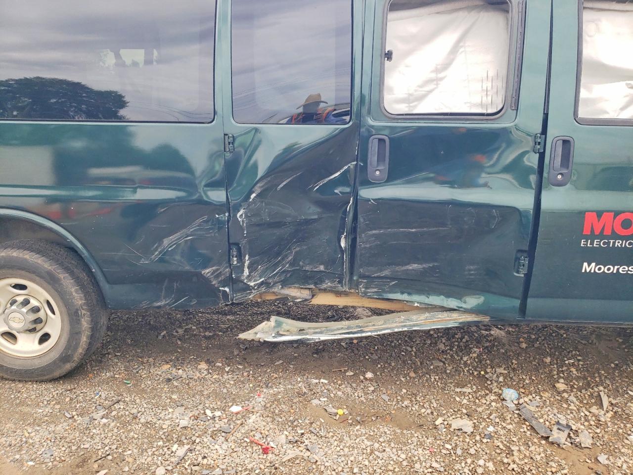 2010 CHEVROLET EXPRESS