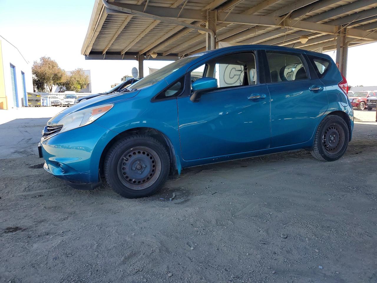 2015 NISSAN VERSA