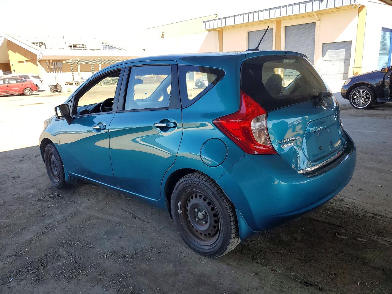 2015 NISSAN VERSA