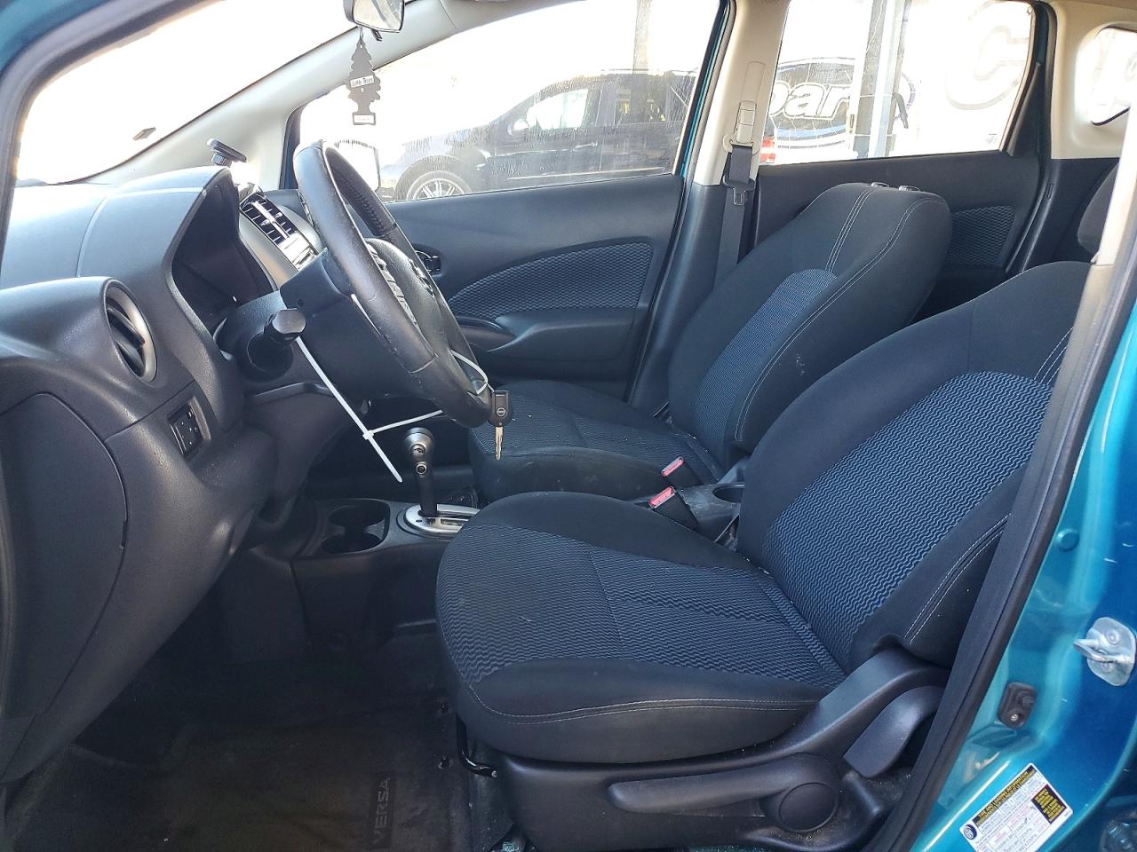 2015 NISSAN VERSA