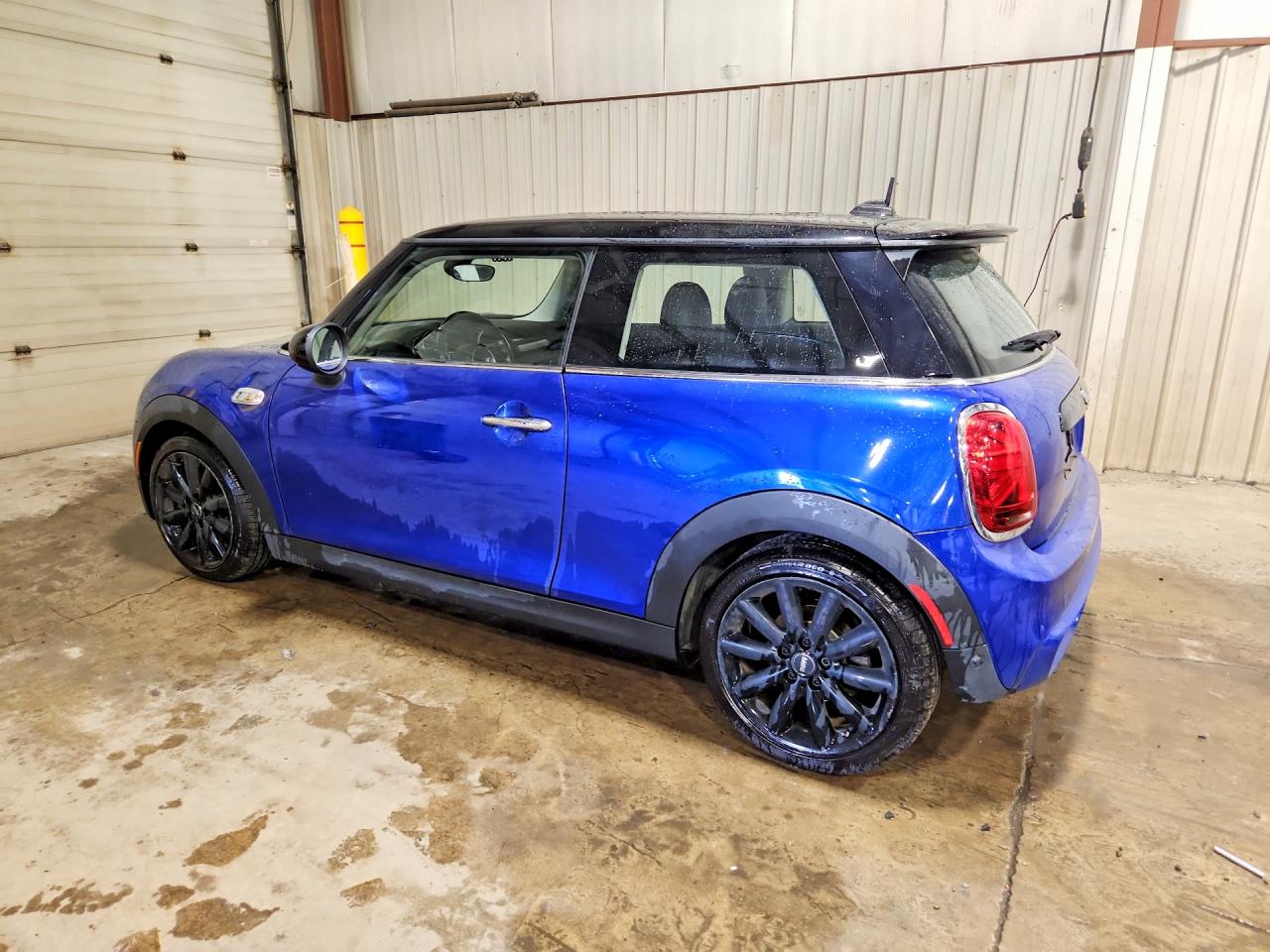 2019 MINI COOPER