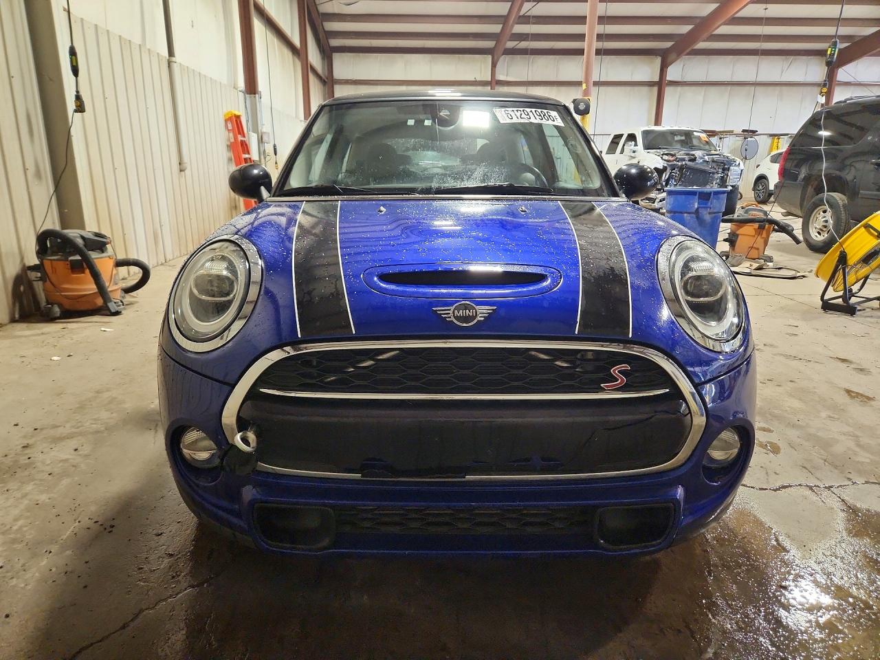 2019 MINI COOPER