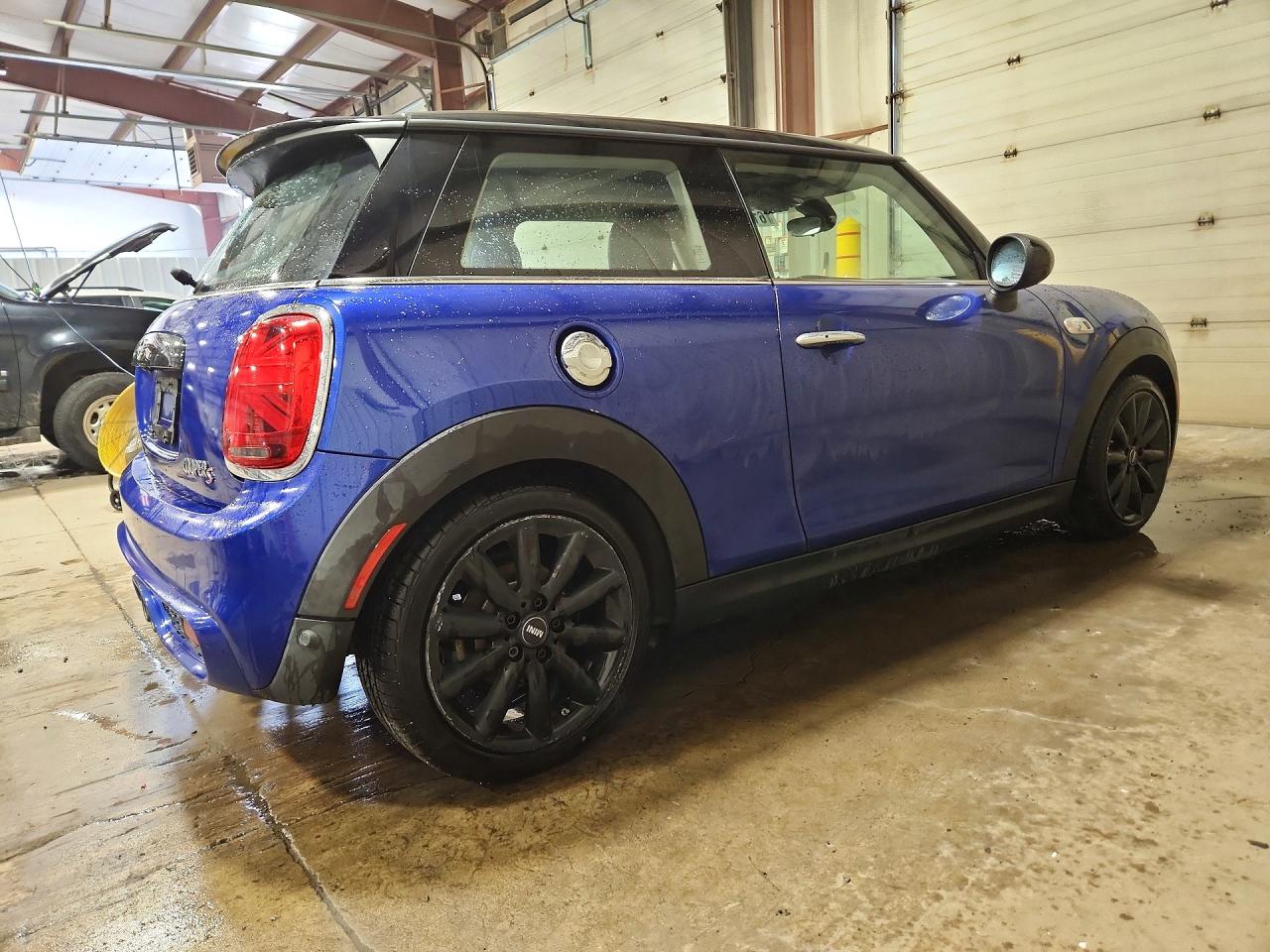 2019 MINI COOPER
