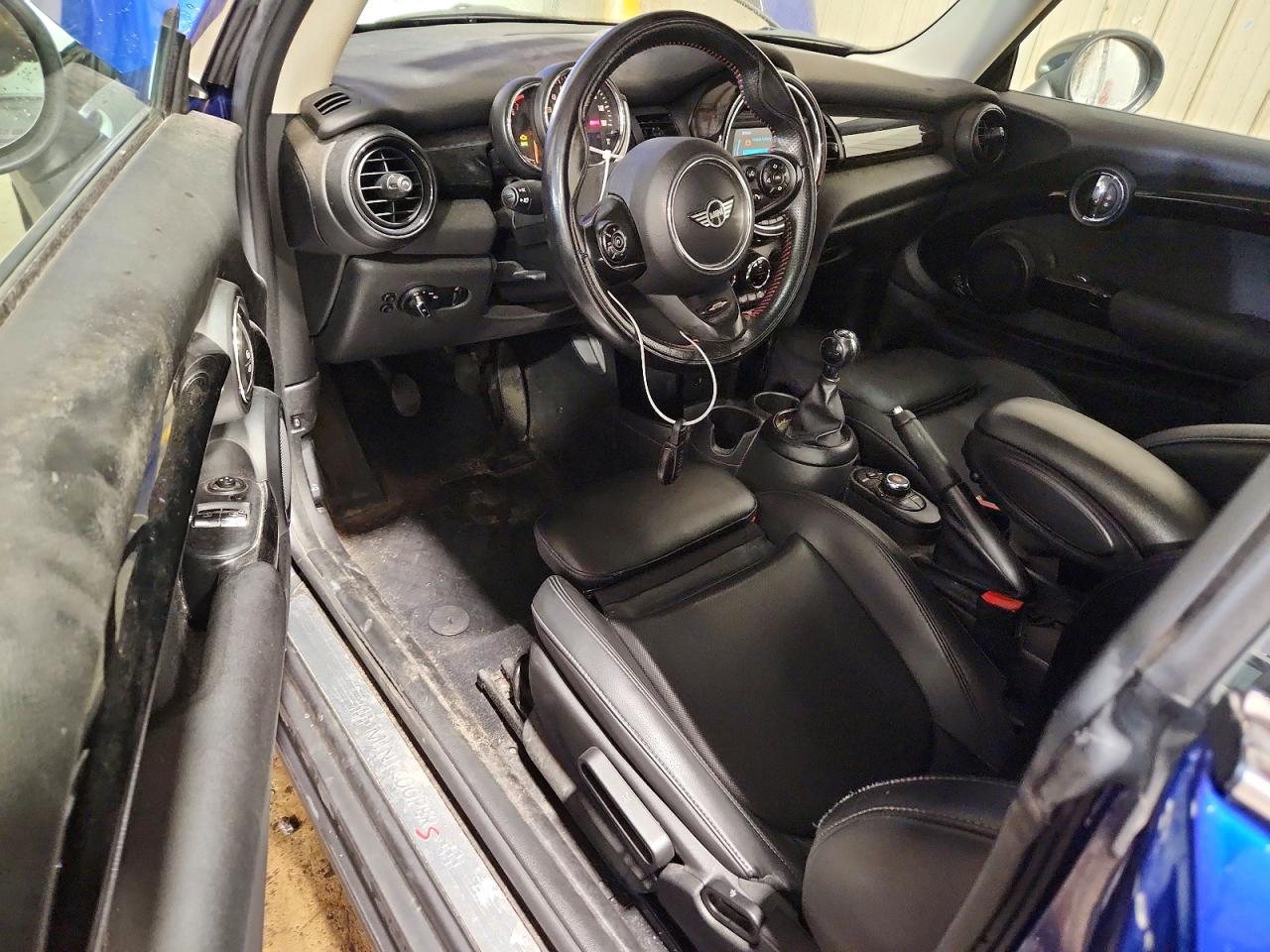 2019 MINI COOPER
