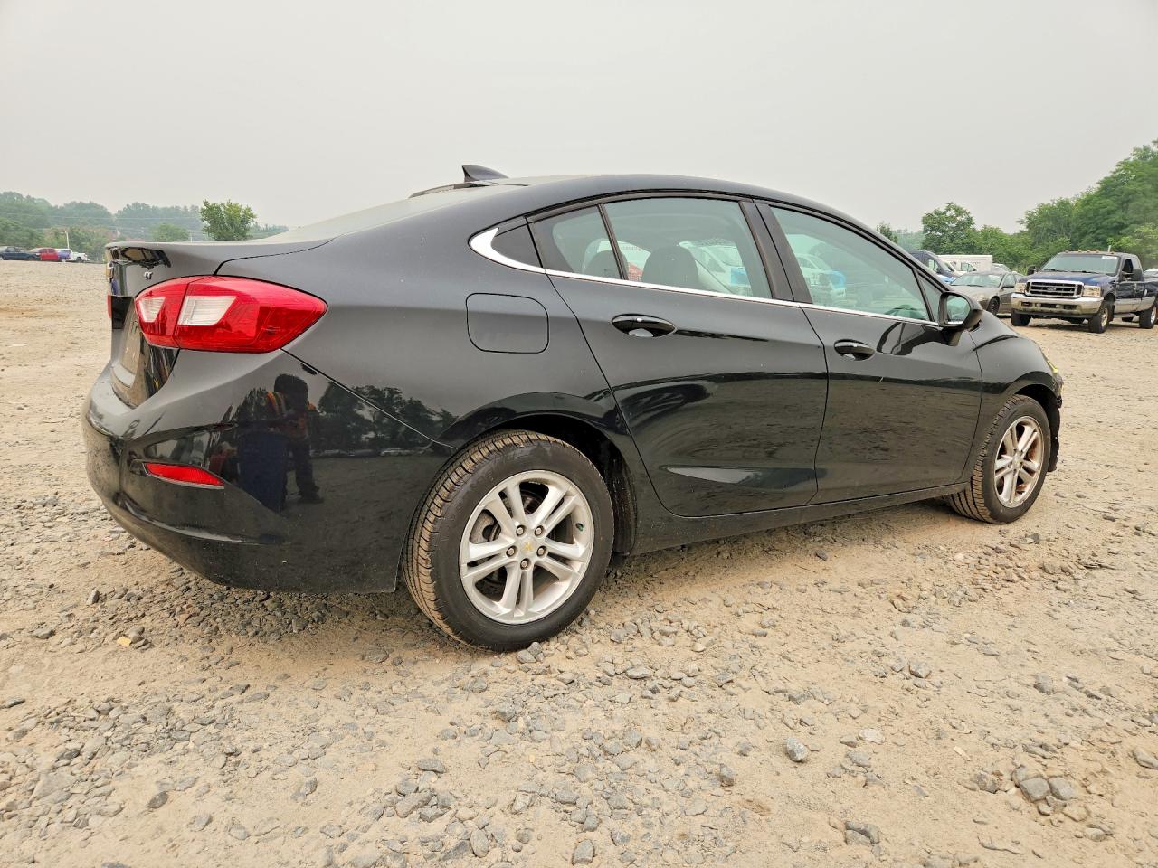 2017 CHEVROLET CRUZE