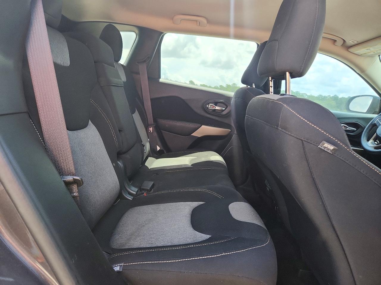 2018 JEEP CHEROKEE