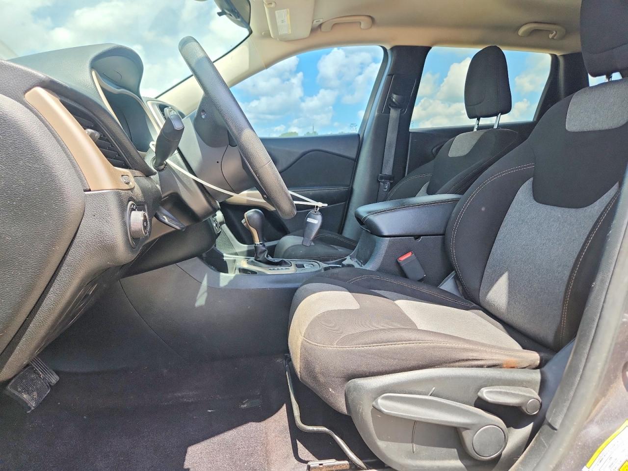 2018 JEEP CHEROKEE