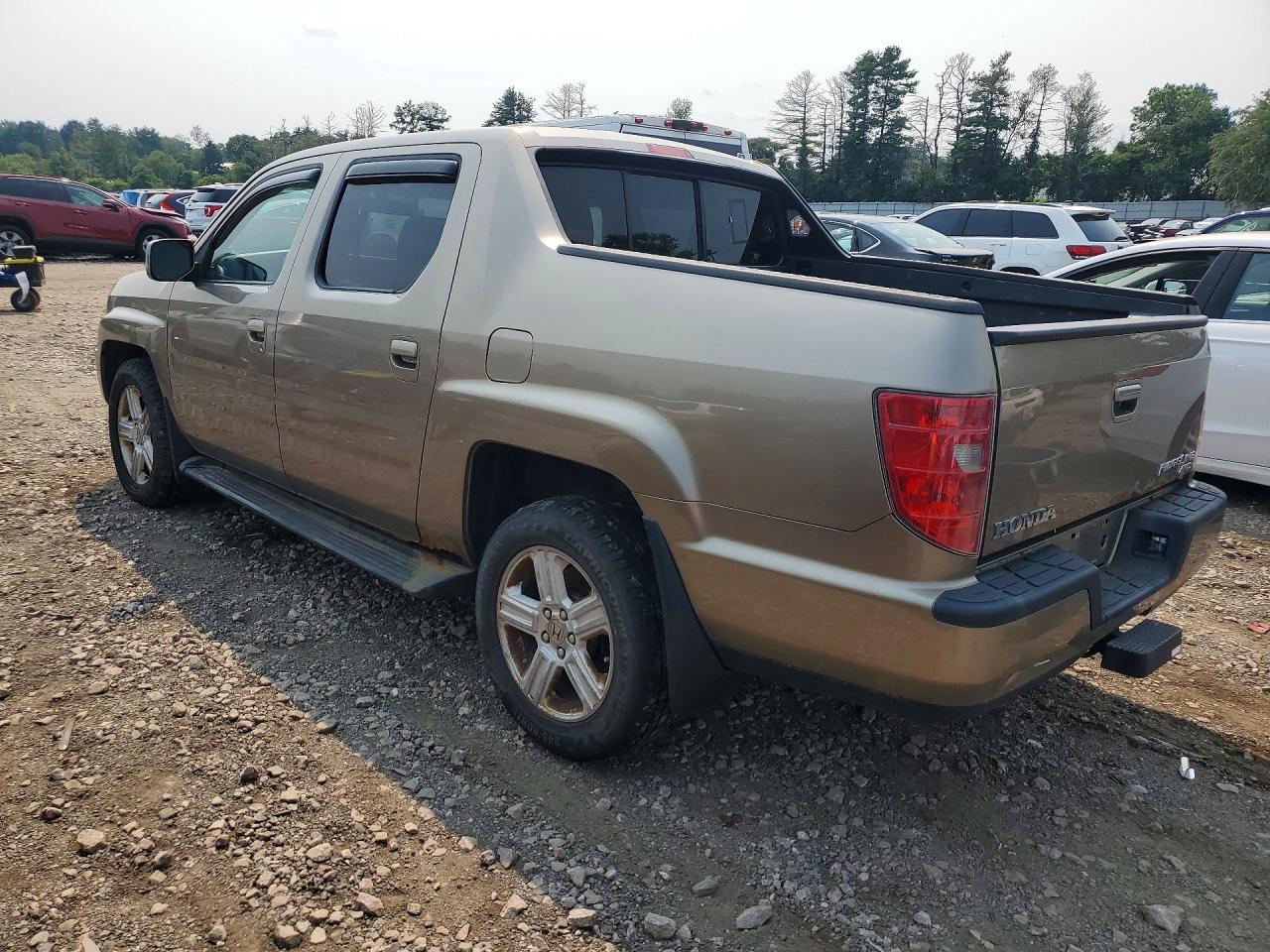 2011 HONDA RIDGELINE