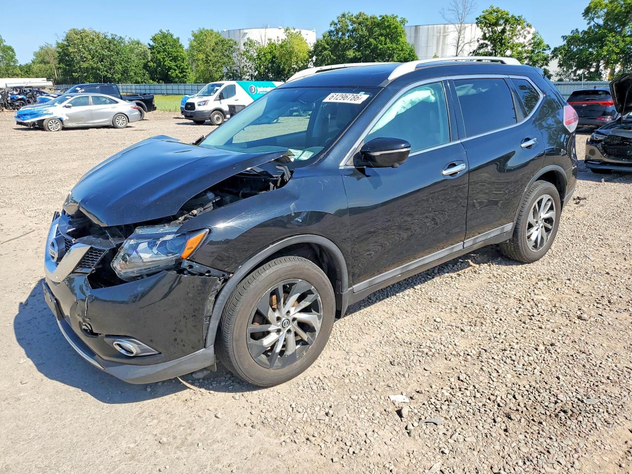 2015 NISSAN ROGUE