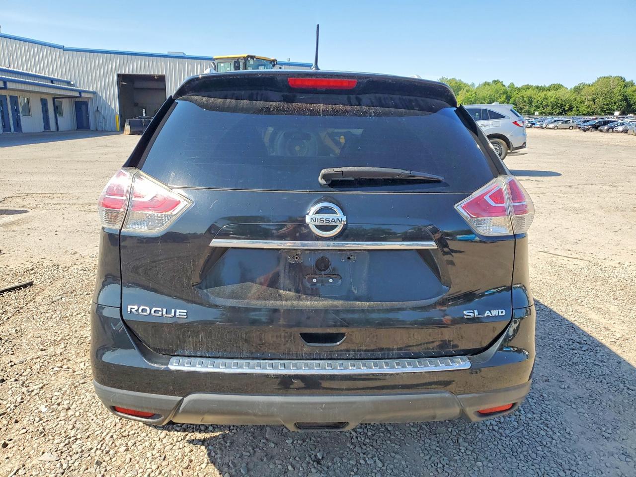 2015 NISSAN ROGUE