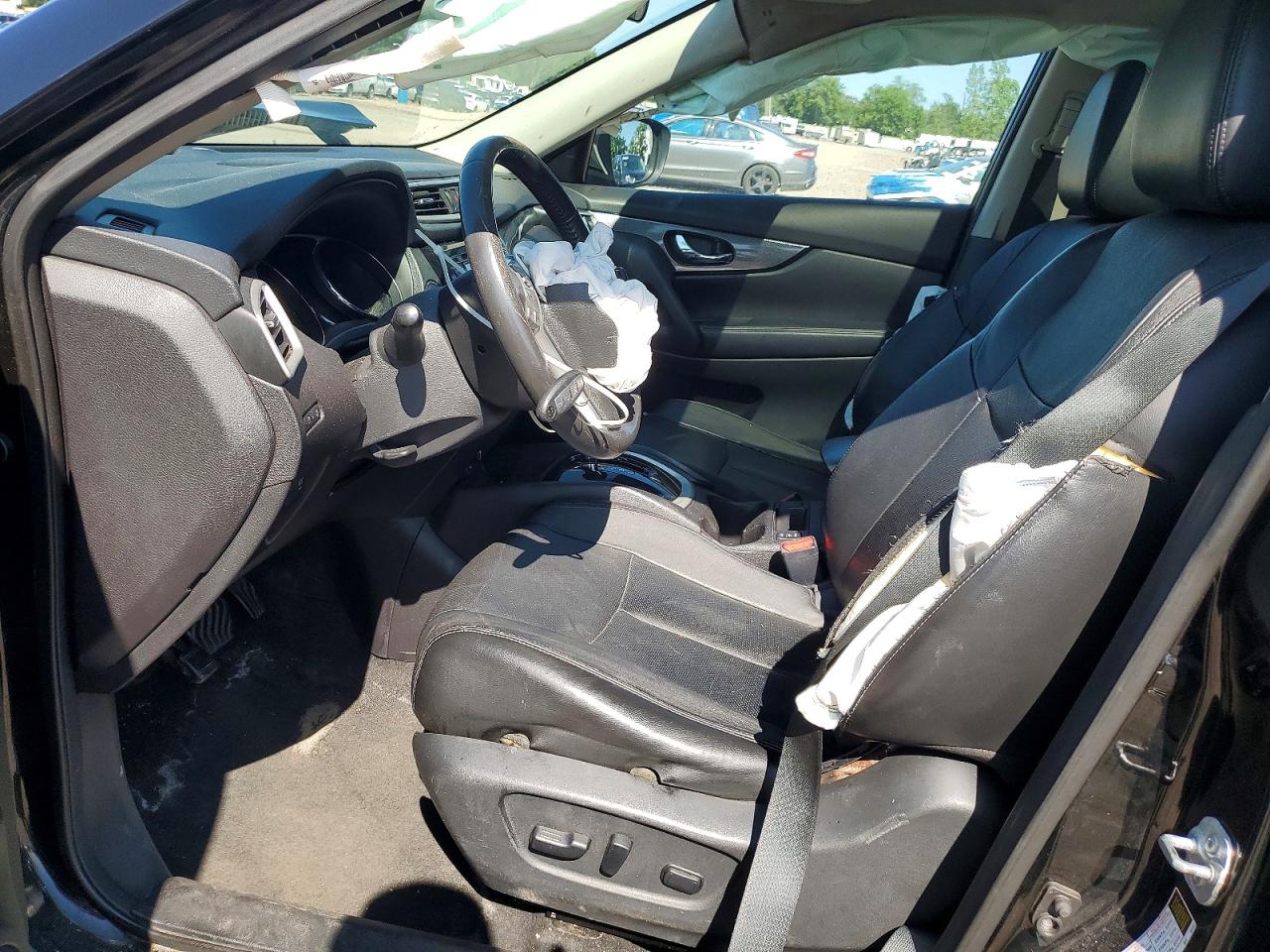 2015 NISSAN ROGUE