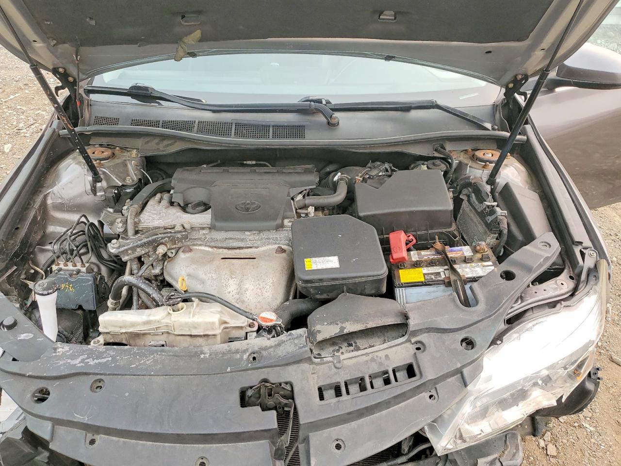 2016 TOYOTA CAMRY