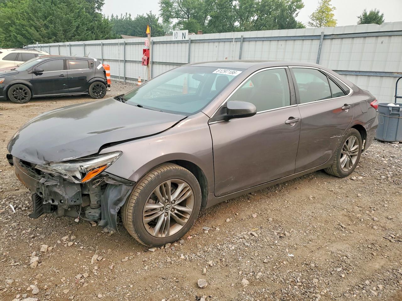 2016 TOYOTA CAMRY