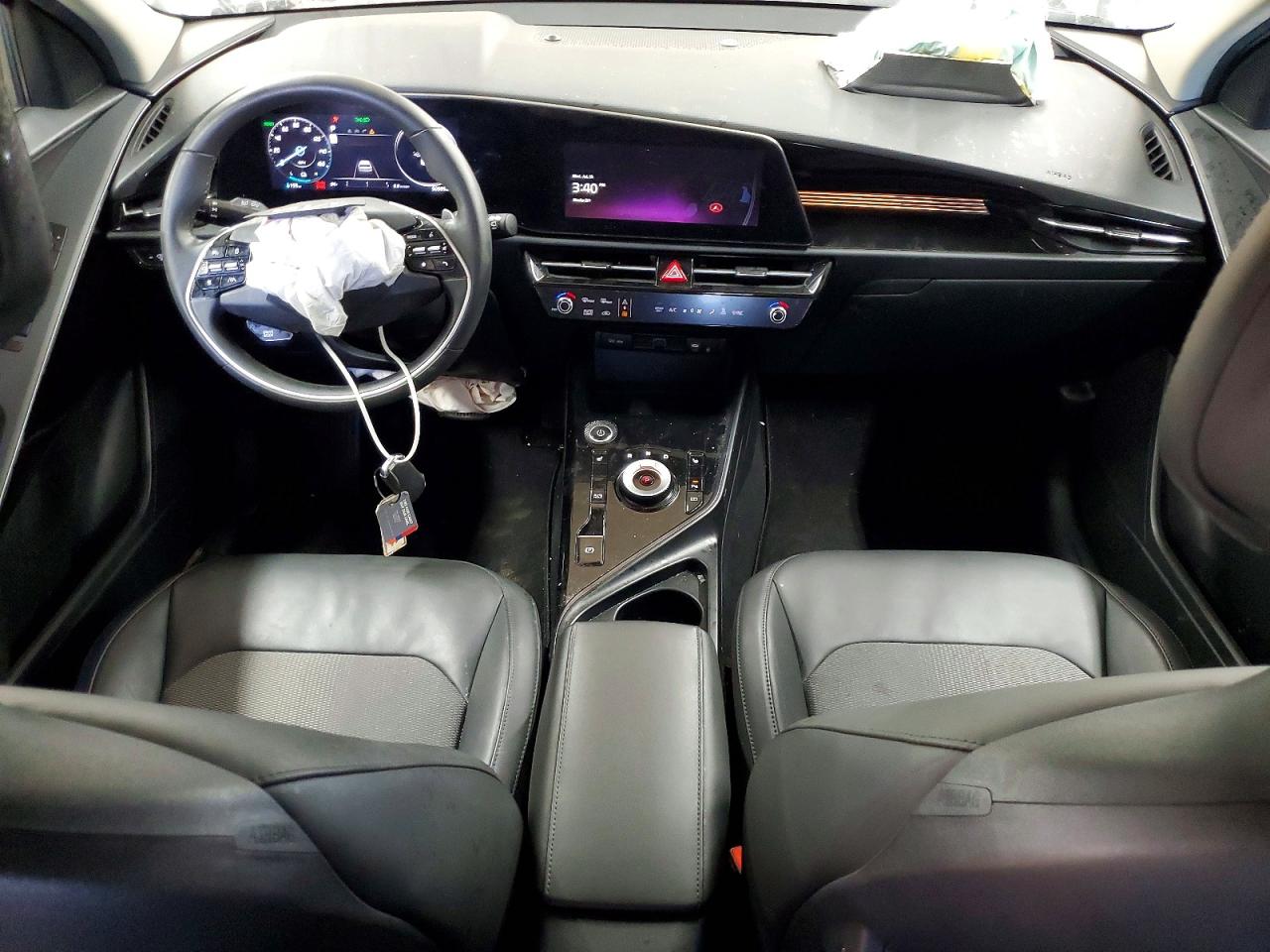 2024 KIA NIRO