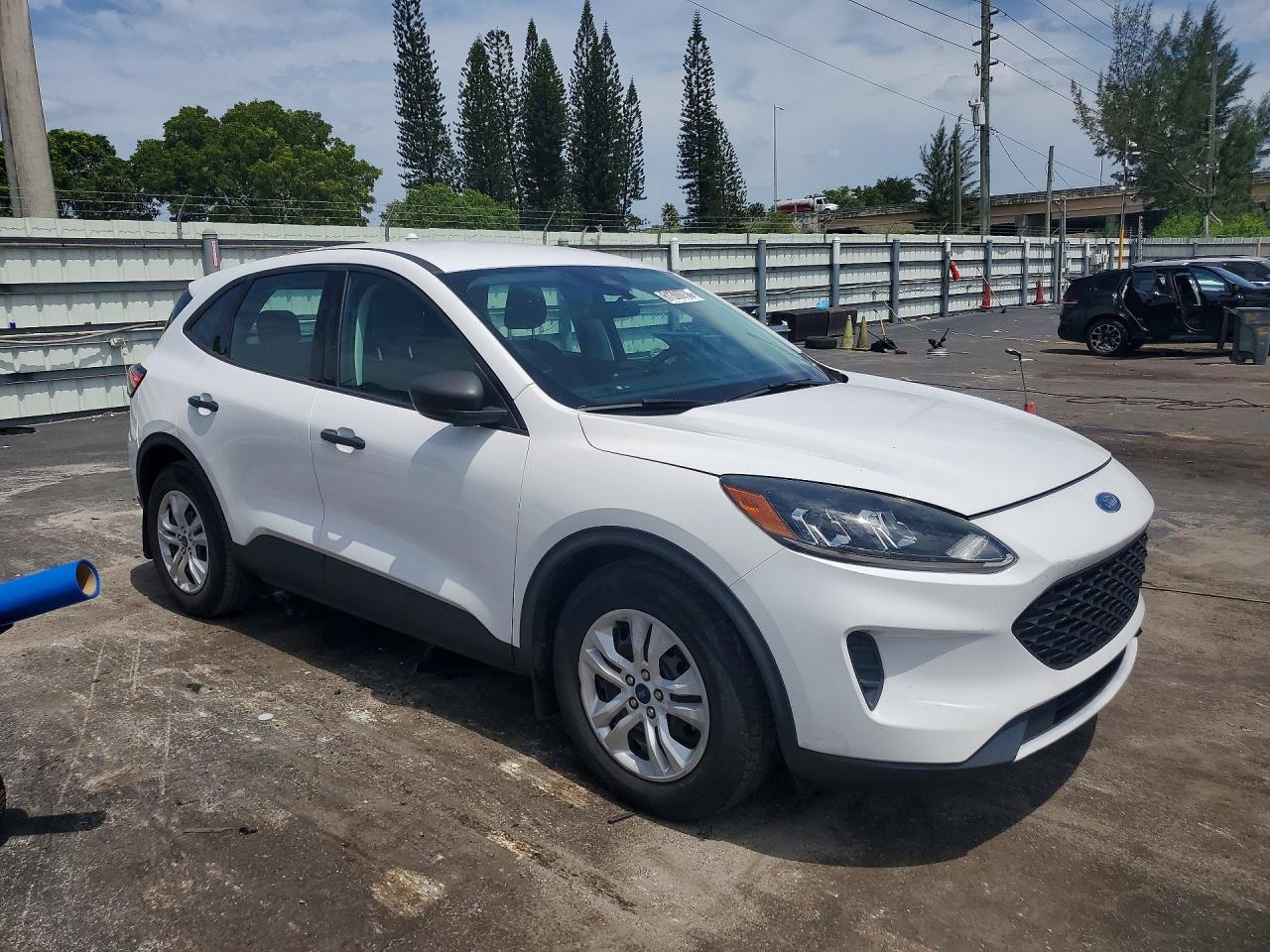 2022 FORD ESCAPE