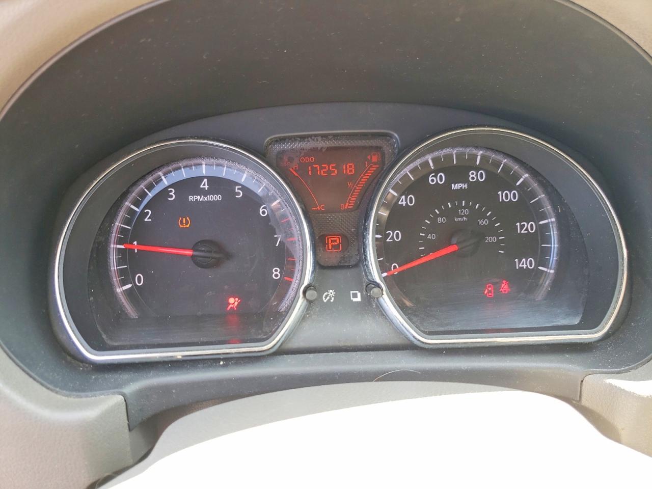 2012 NISSAN VERSA