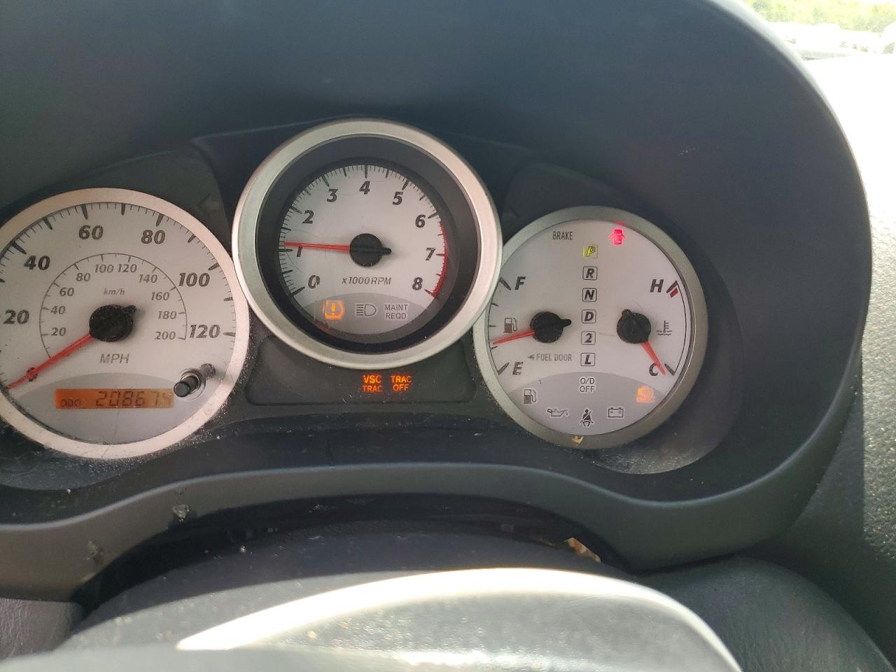 2004 TOYOTA RAV4