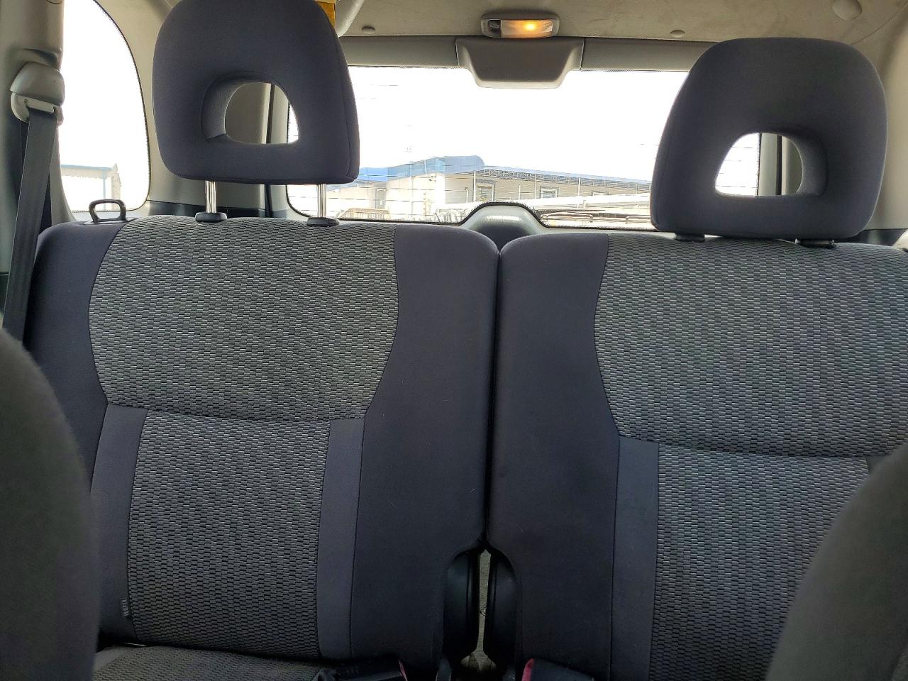 2004 TOYOTA RAV4