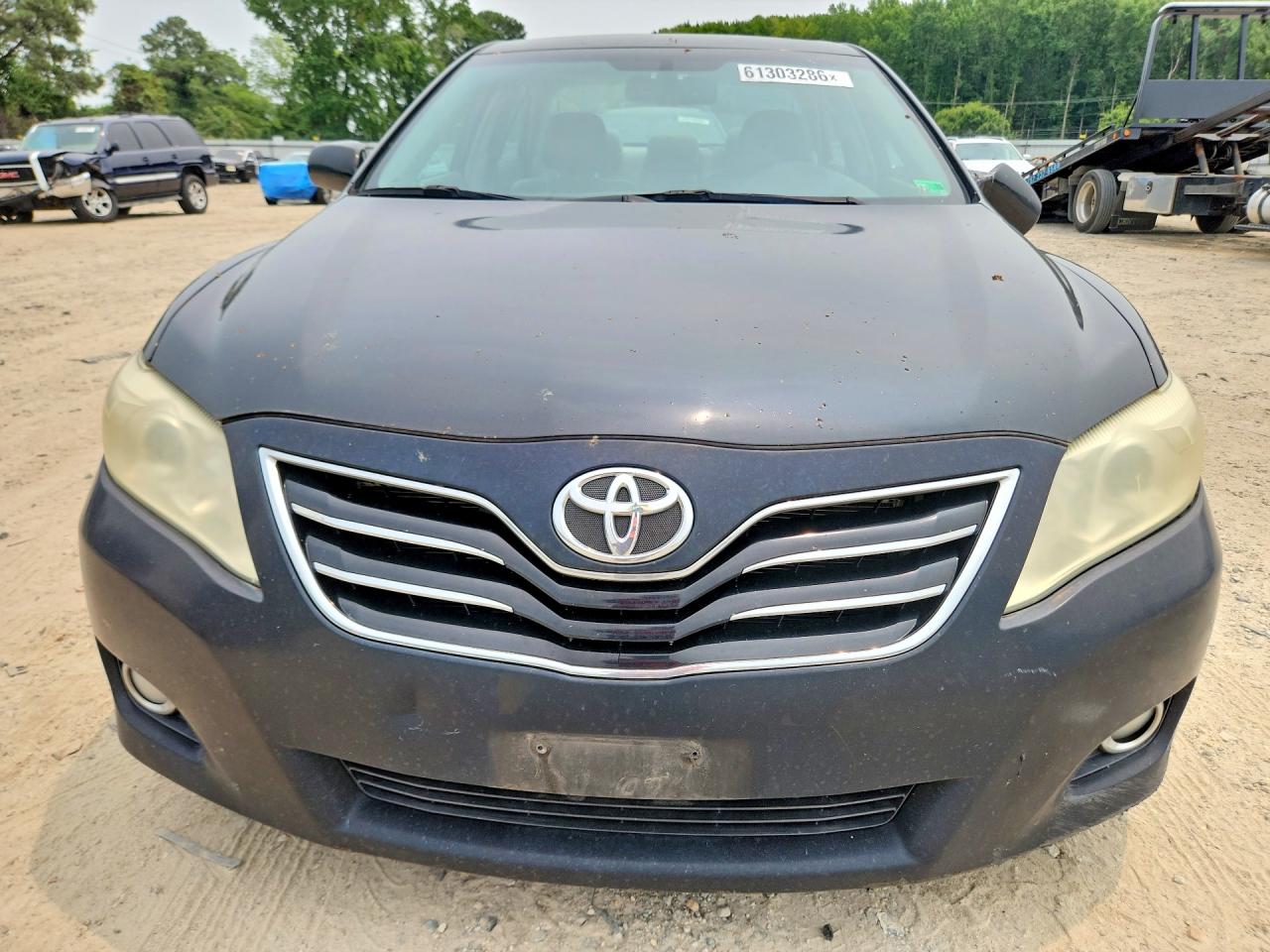2011 TOYOTA CAMRY