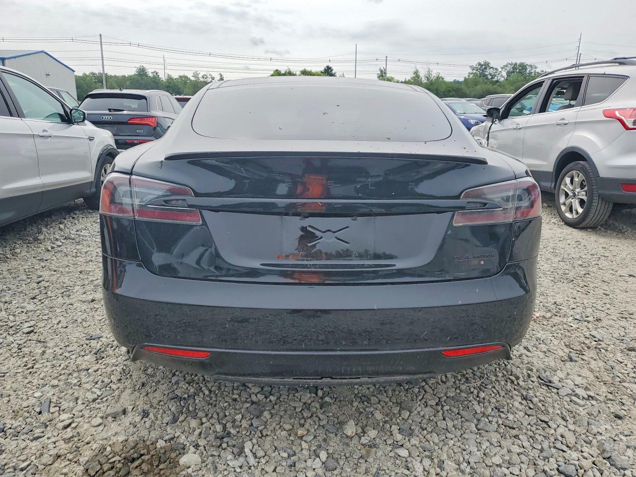 2015 TESLA MODEL S