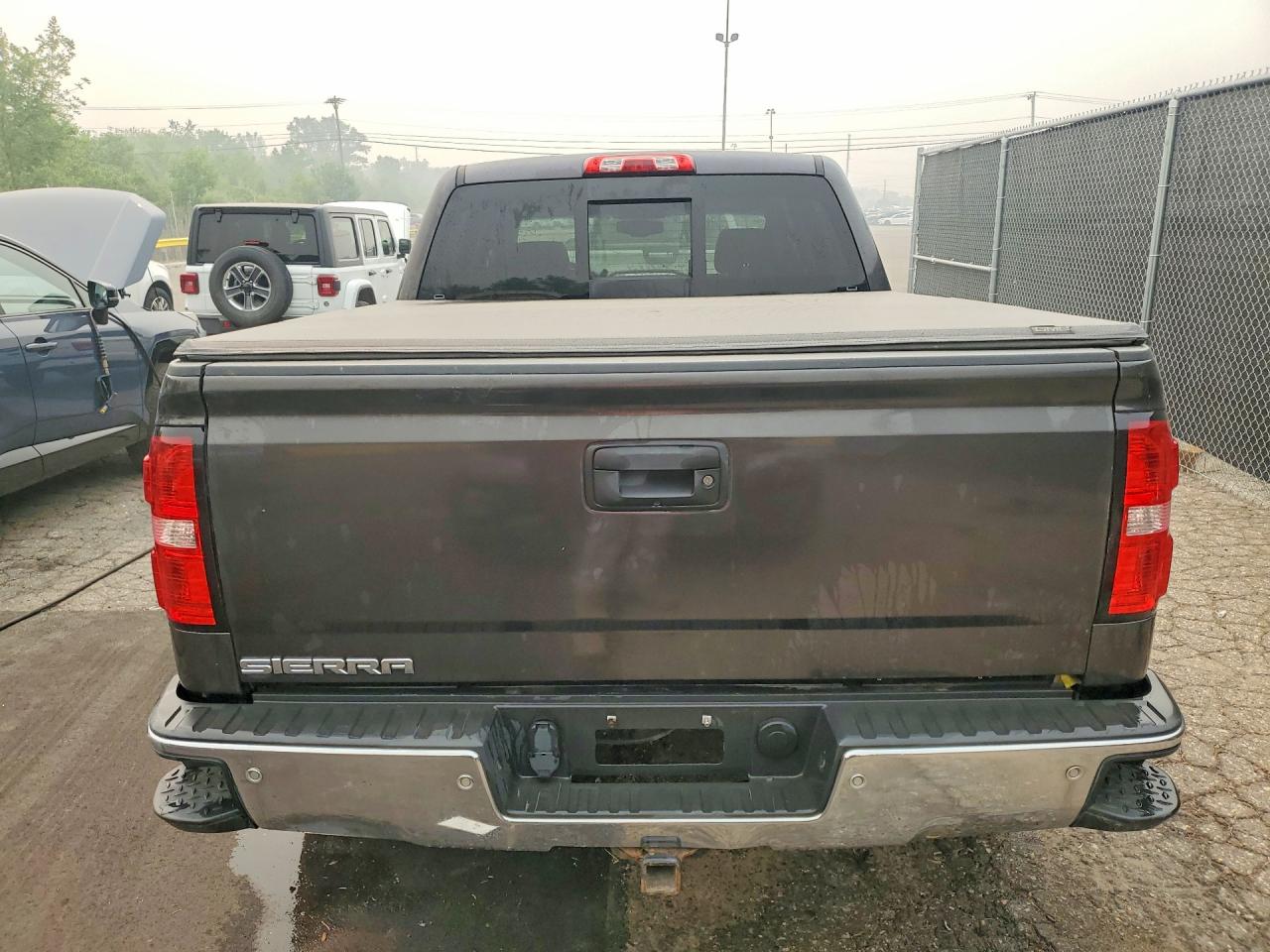 2015 GMC SIERRA
