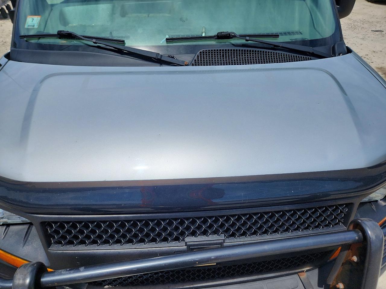 2017 CHEVROLET EXPRESS