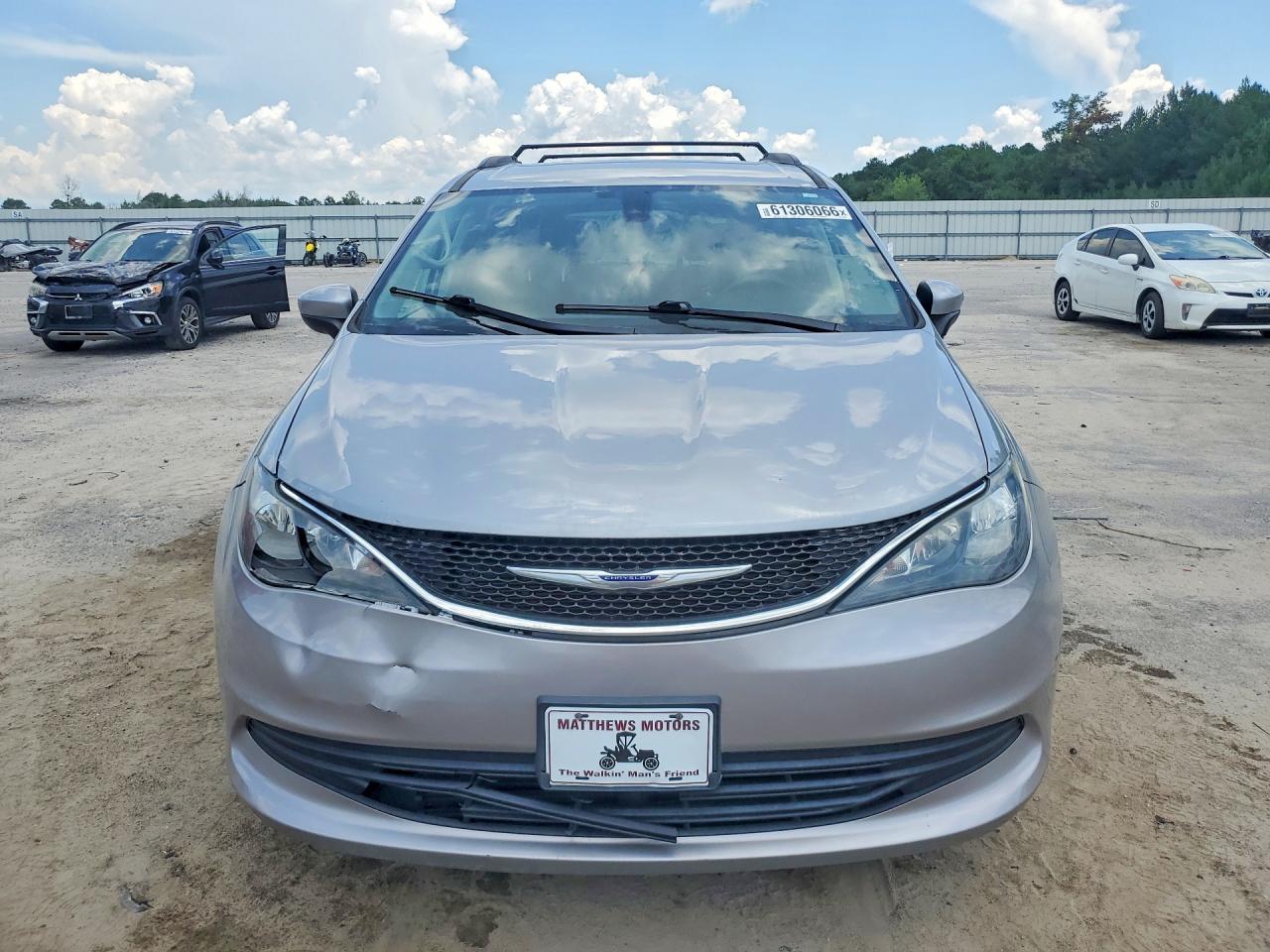 2020 CHRYSLER MINIVAN