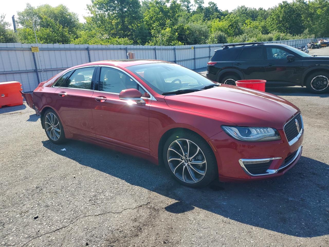 2019 LINCOLN MKZ