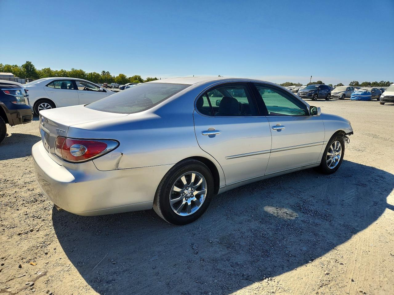 2004 LEXUS ES330