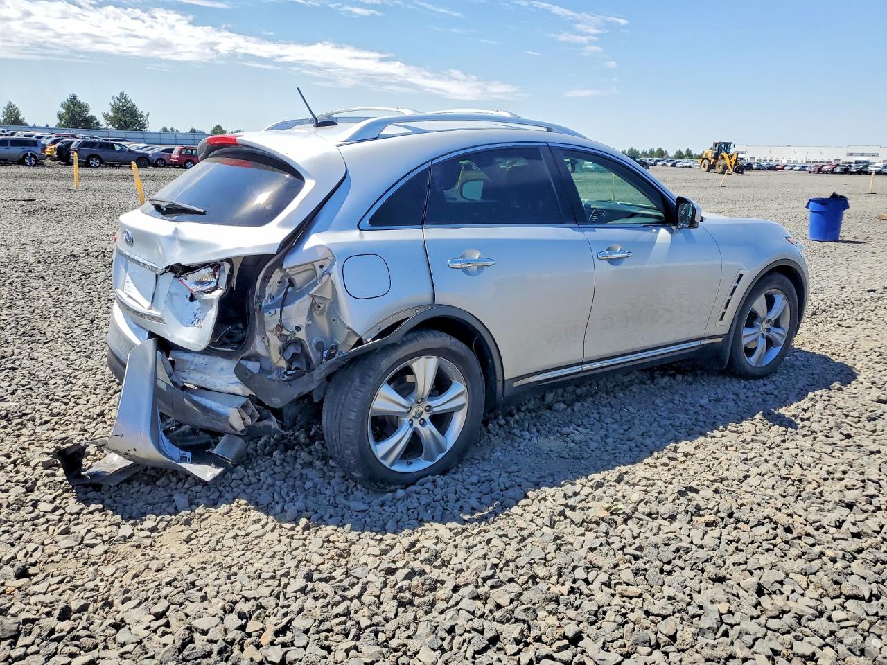 2010 INFINITI FX35