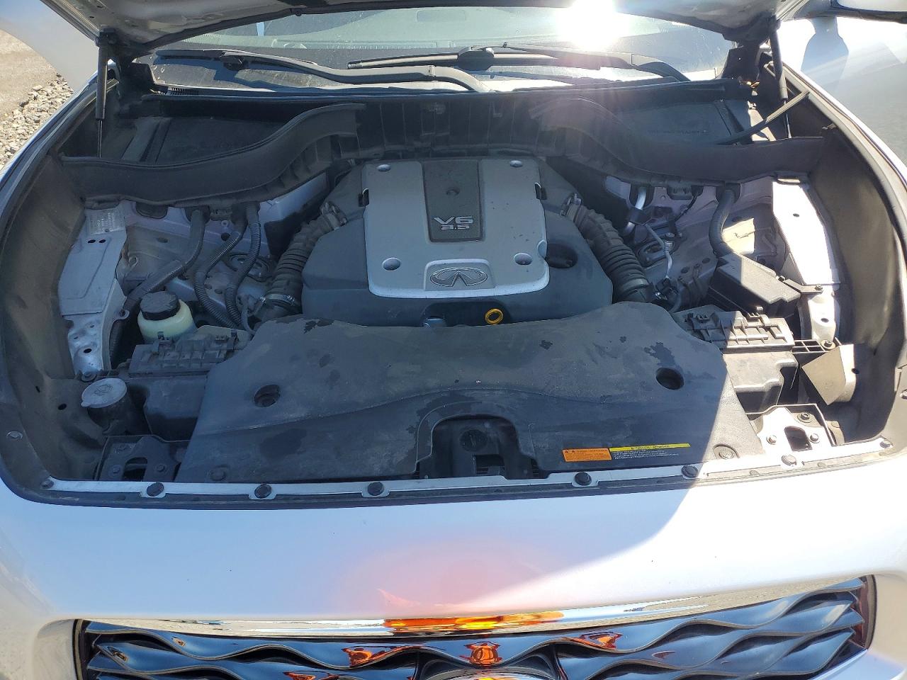 2010 INFINITI FX35