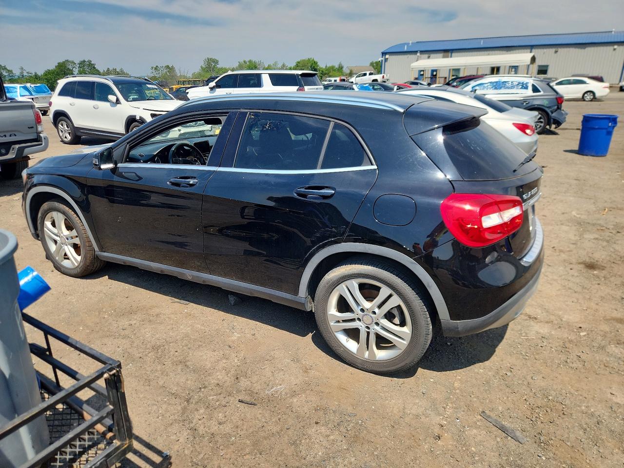 2015 MERCEDES-BENZ GLA-CLASS