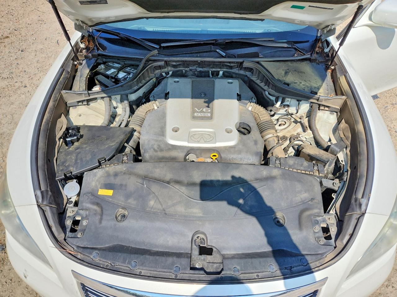 2013 INFINITI M37