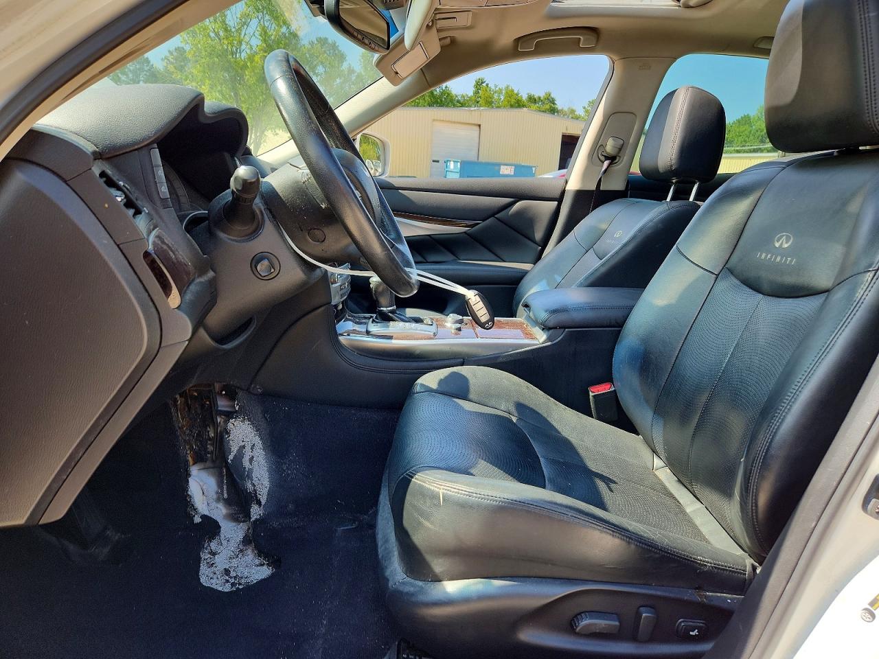 2013 INFINITI M37