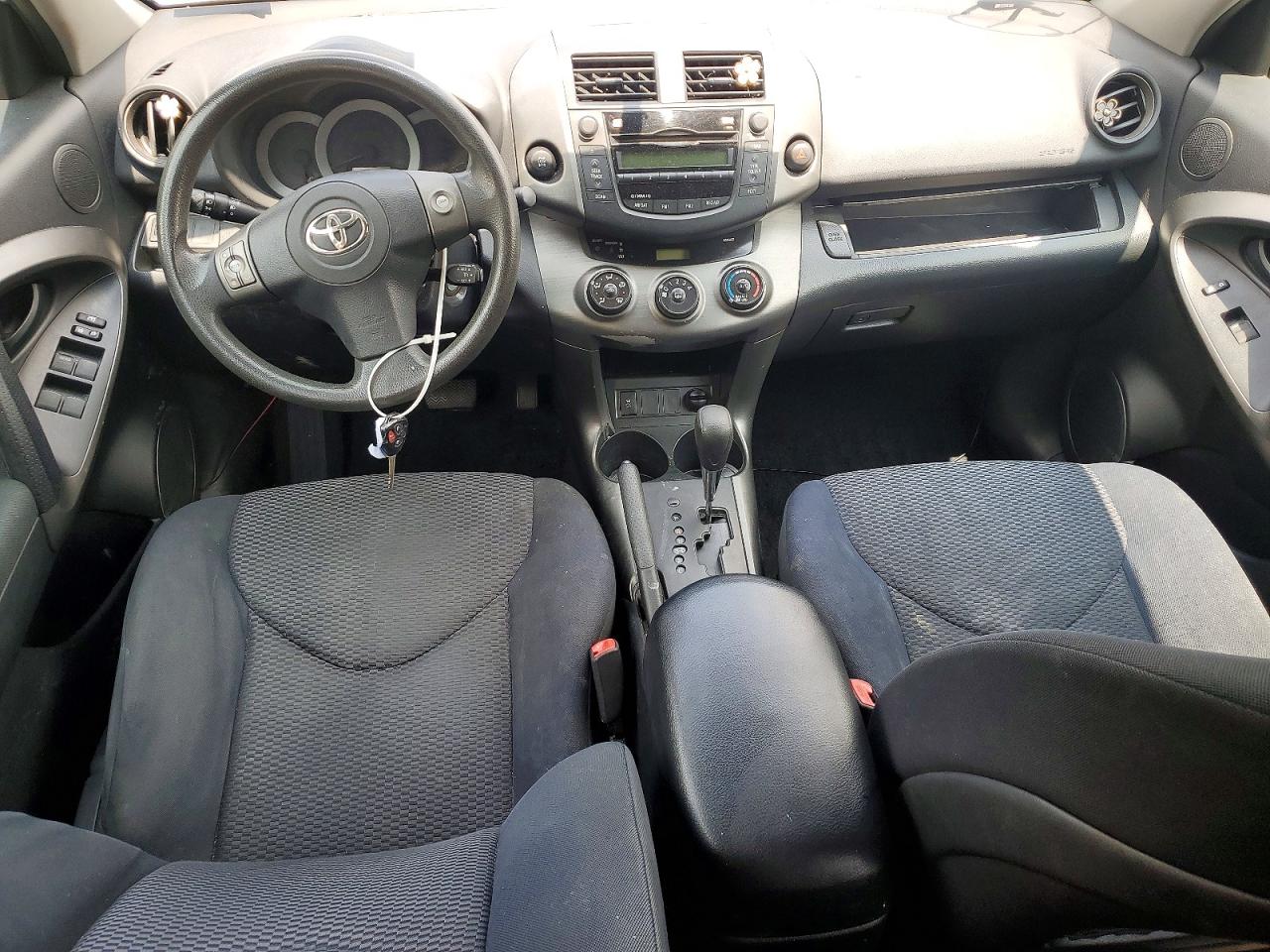 2011 TOYOTA RAV4