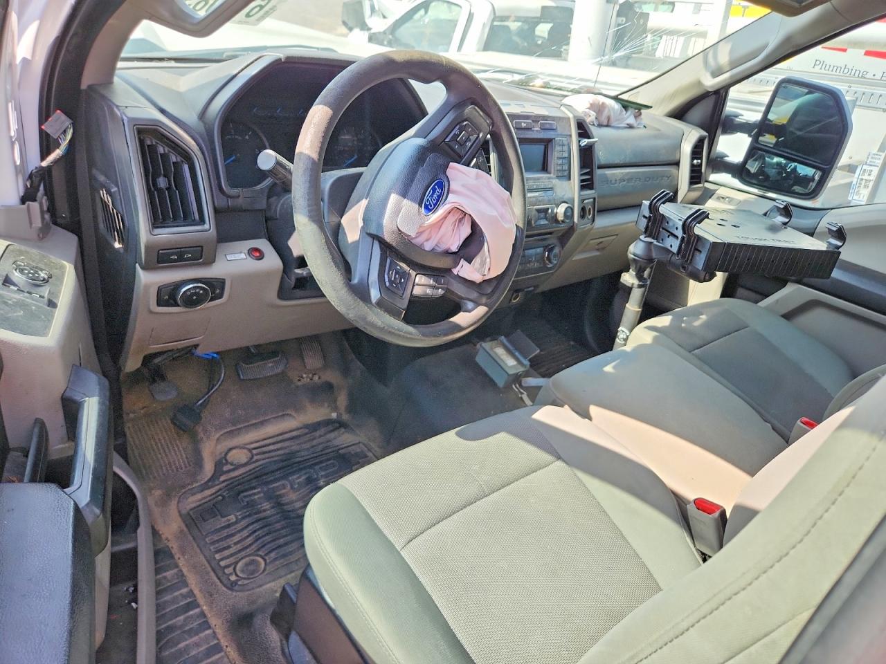 2017 FORD F450
