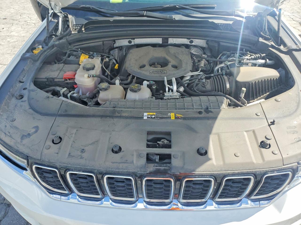 2024 JEEP GRAND CHER